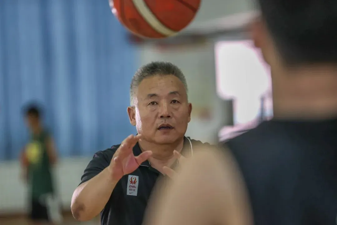 制定篮球交流计划以促进个人技能发展的方法_2